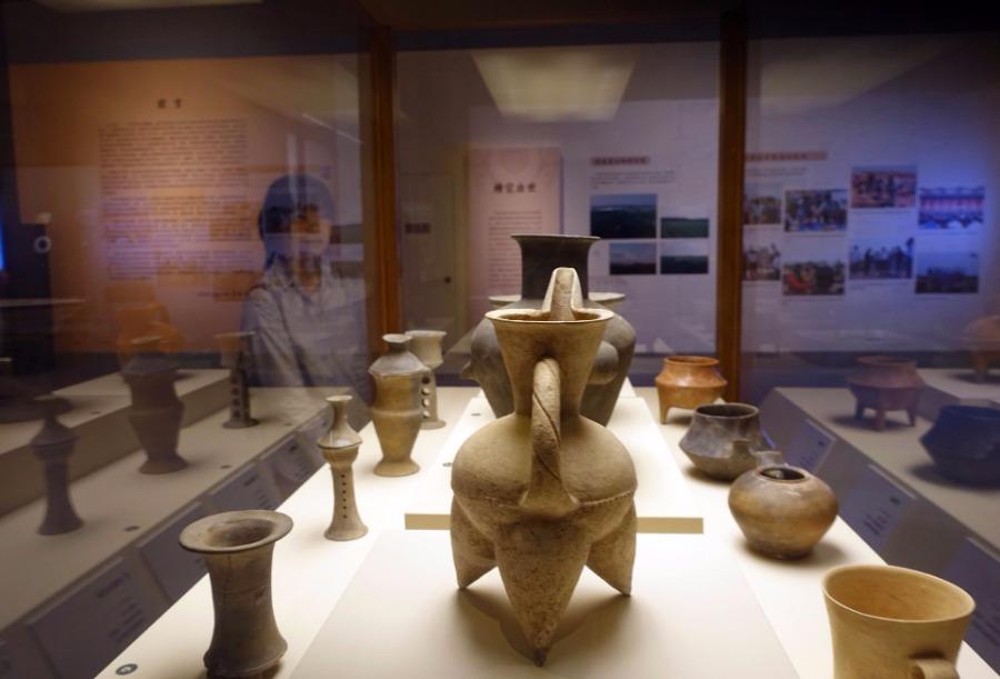 An exhibition featuring Jiaojia relics was unveiled at the National Museum of China on July 10. The exhibition consists of over 230 artifacts, most of which come from the Zhangqiu Jiaojia ruins in Shandong Province. The heritage site was listed as a top 10 archaeological discovery in China in 2017. (Photo/Xinhua)
