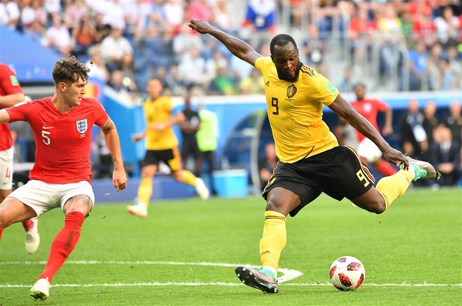 Romelu Lukaku (R) of Belgium shoots during the 2018 FIFA World Cup third place play-off match between England and Belgium in Saint Petersburg, Russia, July 14, 2018. (Xinhua/Liu Dawei)