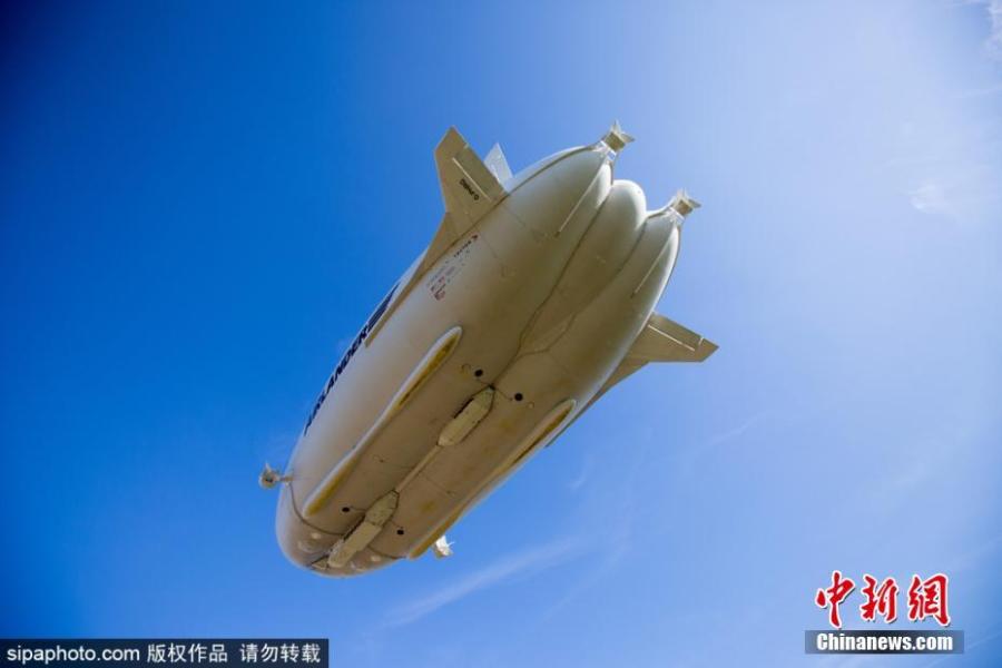Airlander 10, the world\'s longest aircraft, will feature en-suite bedrooms, fine dining and seating areas boasting \