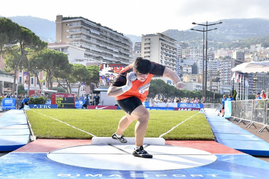 Gong Lijiao in action during the IAAF Diamond League Monaco meeting on July 19, 2018. (Photo/Xinhua)