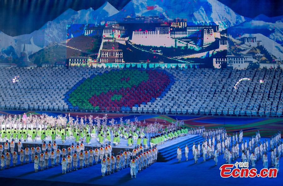The opening ceremony for the 12th Sports Meet of Tibet Autonomous Region as well as the 4th National Traditional Ethnic Sports Meet in Lhasa, Tibet Autonomous Region, July 22, 2018. It is the largest sports meet in the autonomous region’s history, with more than 1,200 athletes set to compete in nearly 100 events. (Photo: China News Service/He Penglei)
