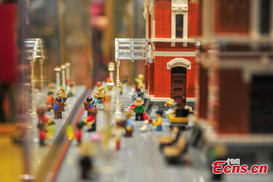 A replica of the Shenyang Railway Station made using Lego pieces is on display at a shopping mall in Shenyang City, Northeast China’s Liaoning Province, July 23, 2018. The model used 40,000 Lego pieces to vividly represent scenes near the station, including the breakfast stalls and busy street. (Photo: China News Service/Yu Haiyang)