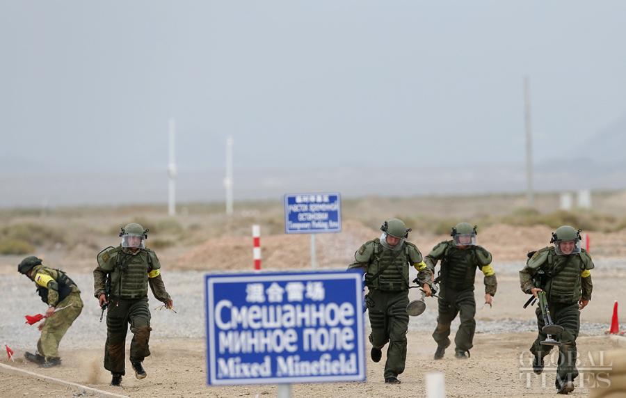 The Russian soldiers participate in the Safe Route Competition in Korla on August 2. Photo: Cui Meng/GT