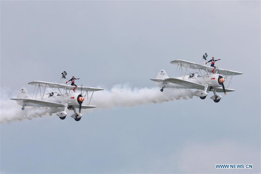Aerobatic team from Britain perform during Huangguoshu Waterfalls Flight Conference in Anshun, southwest China\'s Guizhou Province, Aug. 3, 2018. (Xinhua/Liu Xu)