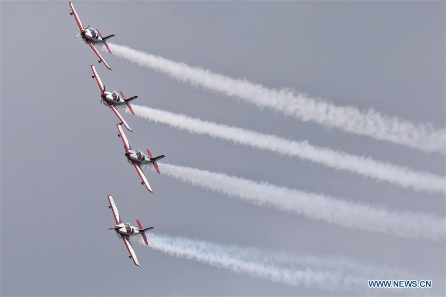 Aerobatic team from Italy perform during Huangguoshu Waterfalls Flight Conference in Anshun, southwest China\'s Guizhou Province, Aug. 3, 2018. (Xinhua/Liu Xu)