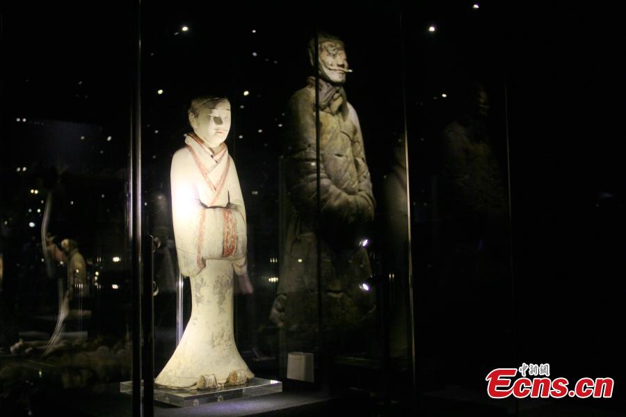 An exhibition of terracotta figures of Qin Dynasty (221 to 206 BC) and Han Dynasty (206 BC ? 220 AD) held in the Emperor Qin Shihuang\'s Mausoleum Museum in Xi’an City, Northwest China’s Shaanxi Province, Aug. 7, 2018, a joint cooperation between the museum and Emperor Jing Mausoleum Museum. The exhibition aims to introduce the inheritance, change and development of Qin and Han culture. (Photo: China News Service/Zhang Yuan)
