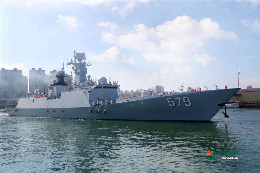 The guided-missile frigate Handan (Hull 579) of the 30th Chinese naval escort taskforce departs from a naval port in Qingdao of east China\'s Shandong Province on August 6, 2018. (Photo/81.cn)