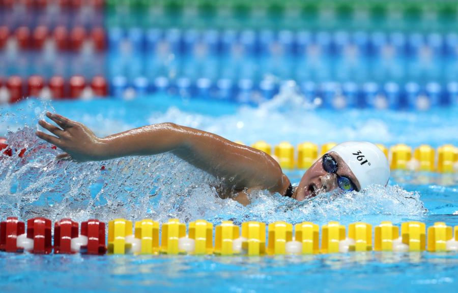 Li Bingjie of China is in action in the women\'s 1500m freestyle event at the GBK Aquatics Center in Jakarta, Indonesia on Aug. 19, 2018. (Photo/Xinhua)
Chinese swimmers Wang Jianjiahe and Li Bingjie claimed the gold and silver medals in the 1500m freestyle event at the 2018 Asian Games.