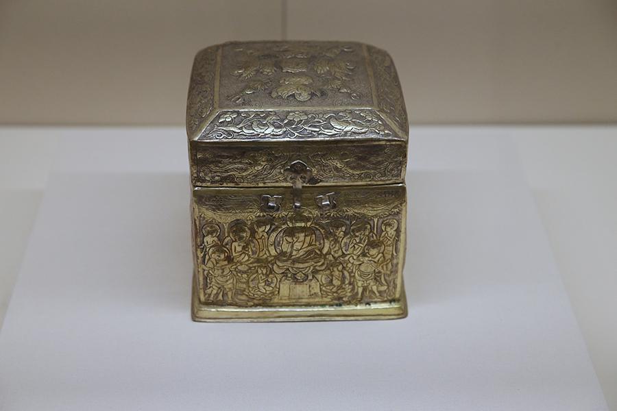 An artifact at the exhibition. (Photo/China Daily)