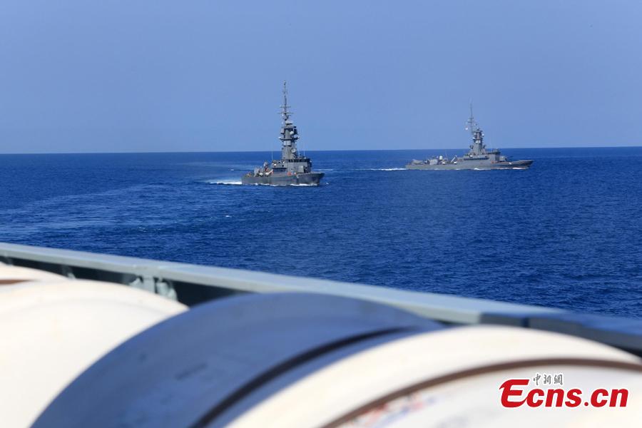 Warships take part in Exercise KAKADU 2018 at sea off the coast of Darwin, Australia, Sept. 6, 2018. The joint exercise was hosted by the Royal Australian Navy and supported by the Royal Australian Air Force. This year\'s event involves the participation of 27 countries, including China, Bangladesh, Canada, Chile, France, India, Indonesia, Japan, New Zealand, Philippines, Republic of Korea. (Photo: China News Service/Xu Guang)