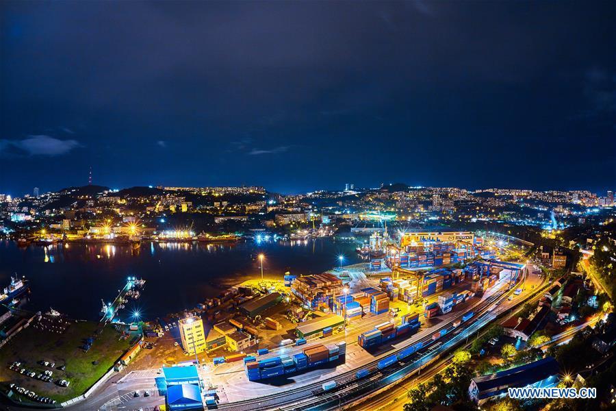 Photo taken on Sept. 9, 2018 shows a night view of the city Vladivostok, Russia. (Xinhua/Wu Gang)