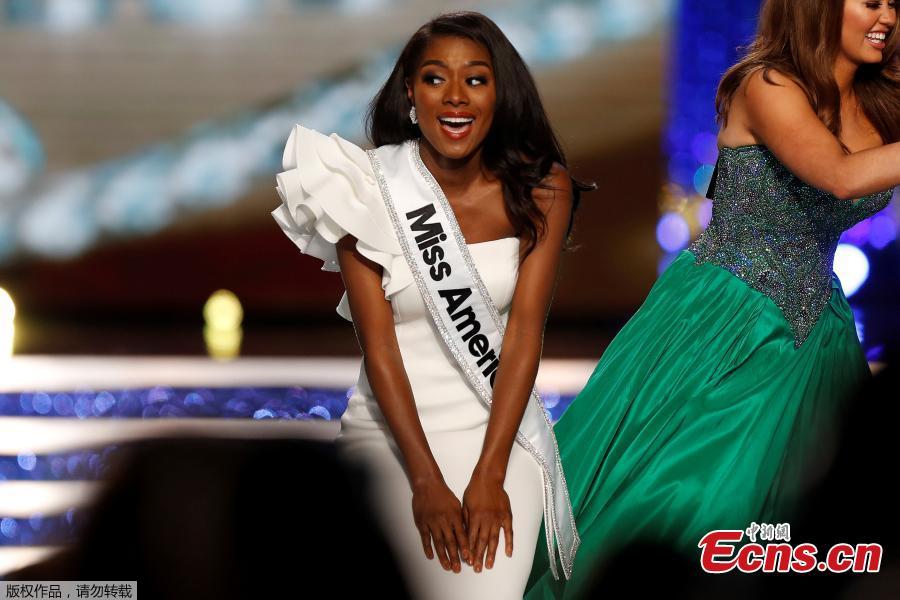 Miss New York Nia Imani Franklin celebrates after winning on stage in Atlantic City, New Jersey, U.S., Sept. 9, 2018. (Photo/Agencies)