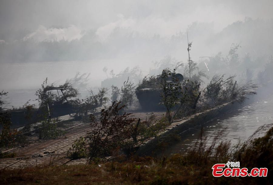 The Vostok-2018 (East-2018) military exercise at the Tsugol training range in the Trans-Baikal region in Russia, Sept. 13, 2018. The drills are aimed at consolidating and developing the China-Russia comprehensive strategic partnership of coordination, deepening pragmatic and friendly cooperation between the two armies, and further strengthening their ability to jointly deal with varied security threats, the Chinese Ministry of National Defense announced. (Photo: China News Service/Li Chun)