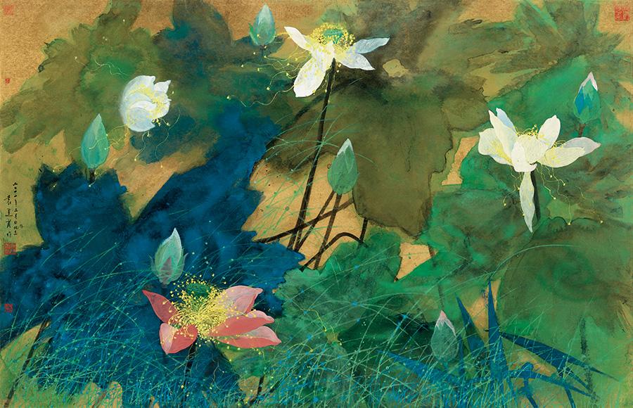 The exhibition, which runs until Oct. 7, is titled Glory and displays more than 120 of Yuan\'s paintings, including the donated piece, marking his devotion to China\'s decorative art. (Photo provided to China Daily)

The late Yuan Yunfu, a well-established artist and former professor of Tsinghua University\'s arts and design academy, invested a lot of time depicting the elegance of lotus flowers in his later years. He once said that, \