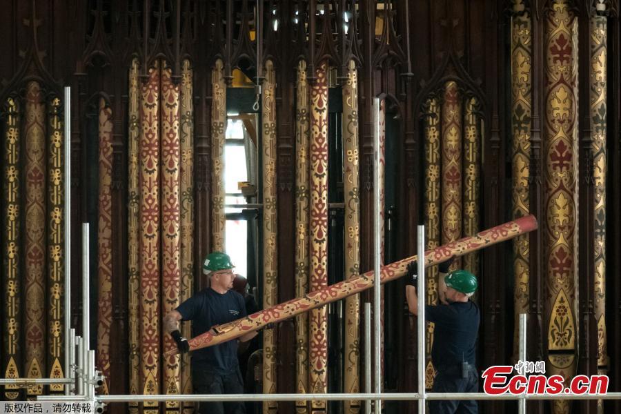 A major project to refurbish York Minster\'s Grand Organ gets under way with the removal of 5,403 pipes which will be taken to a specialist workshop in Durham for repair. One of the largest cathedral organs in the country, it dates from 1903 and weighs 20 tons. (Photo/Agencies)