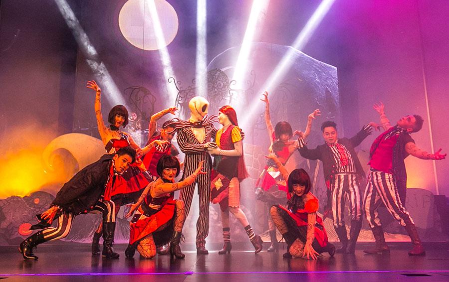This fall, spooky fun and entertainment can be found all over Shanghai Disney Resort as the Halloween season returns in full force. Until Nov. 4, guests can find mysterious events, special parties, Halloween-themed treats, decorations, and more, with many not-so-scary surprises designed to help guests experience the magic of the season. (Photo provided to China Daily)