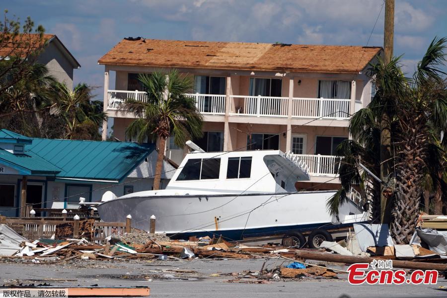 Hurricane Michael smashed into Florida’s northwest coast near the small town of Mexico Beach on Wednesday with screeching 250 kilometer per hour winds, pushing a wall of seawater inland. (Photo/Agencies)