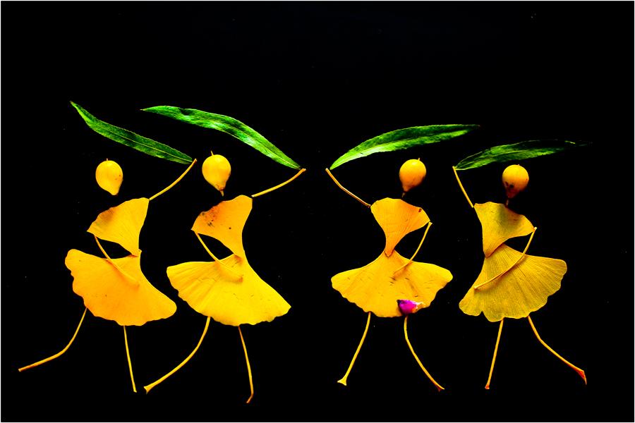 Zhao Shujie of Luohe city in Central China\'s Henan Province likes to pick up fallen leaves and use them to make pictures of vivid dancers. (Photo by Zhao Shujie/chinadaily.com.cn)