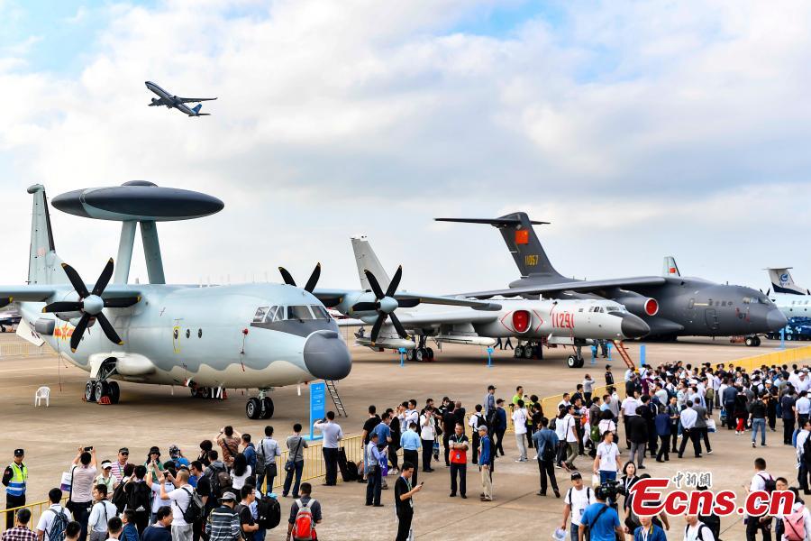The 12th Airshow China, one of the world\'s top air shows, opens in port city of Zhuhai, Guangdong Province on November 6, 2018. (Photo: China News Service/Chen Jimin)