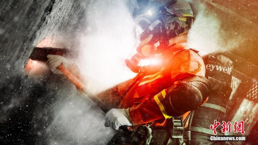 Sichuan fire department has released 19 posters about \