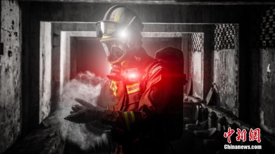 Sichuan fire department has released 19 posters about \