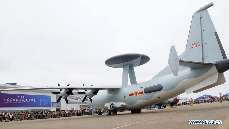 People visit the 12th China International Aviation and Aerospace Exhibition (Airshow China) in Zhuhai, south China\'s Guangdong Province, Nov. 10, 2018. Saturday marks the second of three public days of the Airshow China. (Xinhua/Liu Fang)