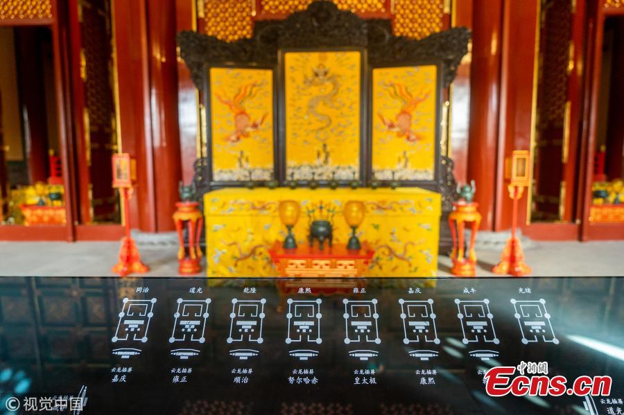Shouhuang Palace in Jingshan Park, the second largest architectural complex on the central axis of Beijing, opened to the public in November, 2018 after four-year renovation. The latest renovation of the architecture began in 2014, which helped to restore the complex to its original look. Shouhuang Palace was first built in 1749 in the Qing Dynasty during the reign of Emperor Qianlong (1711-1799). Its total area of over 21,000 square meters is only surpassed by the Forbidden Palace, and it was the last architectural complex on the city\'s central axis to open to the public. Jingshan Park was one of the 14 heritage spots the city decided to include in the application for the central axis to become a World Cultural Heritage Site, and its renovation became a major project during this process. At present, the central axis has been included on the tentative list of the World Cultural Heritage Sites.(Photo/VCG)