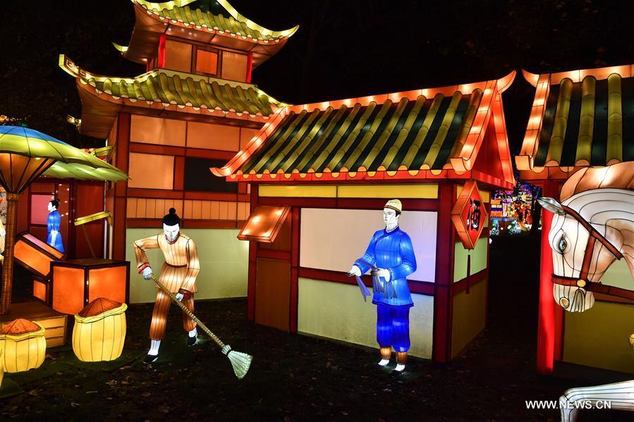 Photo taken on Nov. 30, 2018 shows giant lanterns during the Lantern Festival of Gaillac in Gaillac, France. The 2nd Lantern Festival of Gaillac will open to the public from Dec. 1, 2018 to Feb. 6, 2019, during which 42 sets of Chinese lanterns from Zigong City of southwest China\'s Sichuan Province are presented to visitors. (Xinhua/Chen Yichen)