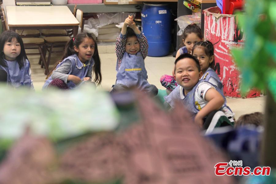 Children play at Argentina’s only Chinese-Spanish bilingual public school in the country’s capital Buenos Aires in November, 2018. With half of its students being Chinese, the institute features a kindergarten and a primary school. Every class of the school is allocated with a Spanish teacher and a Mandarin teacher. (Photo: China News Service/ Yu Ruidong)