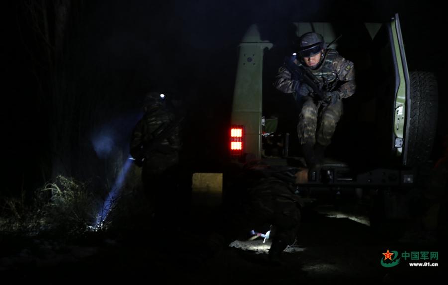 A detachment of the Xinjiang Armed Police Corps held a \