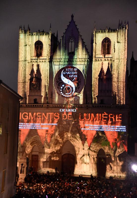 The Saint Jean Cathedral in Lyon is the major site for the light festival. The church has been decorated with amazing colors and patterns that last around eight minutes in celebration of the annual Lyon Festival of Lights on Dec. 9, 2018. (Photo/chinadaily.om.cn)
