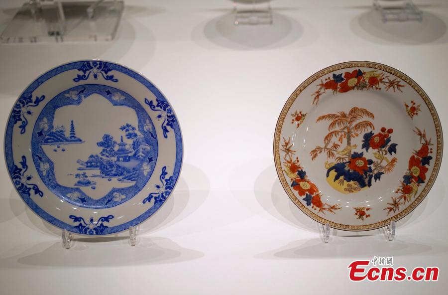 The Golden Splendors: 20th-Century Painted Porcelains of Hong Kong is underway at Hong Kong Heritage Museum, Dec. 18, 2018. As a world trading port in the 20th century, Hong Kong developed unique painted porcelain with diverse shapes and rich decorations using continually innovative techniques. The exhibition showcases painted porcelain made by local painters and factories, including vintage porcelain and armorial porcelain, produced mainly for export, as well as ceramic items for decoration and household use commonly found in Hong Kong. (Photo: China News Service/Zhang Wei)