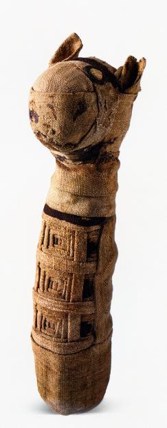 A total of 235 pieces of cultural relics of ancient Egypt, including mummies, stone caskets, amulets and godly statues, and dating back to the period between 22th century BC and 1st century BC, are on show at Guangdong Museum in Guangzhou. (Photo provided to China Daily)
