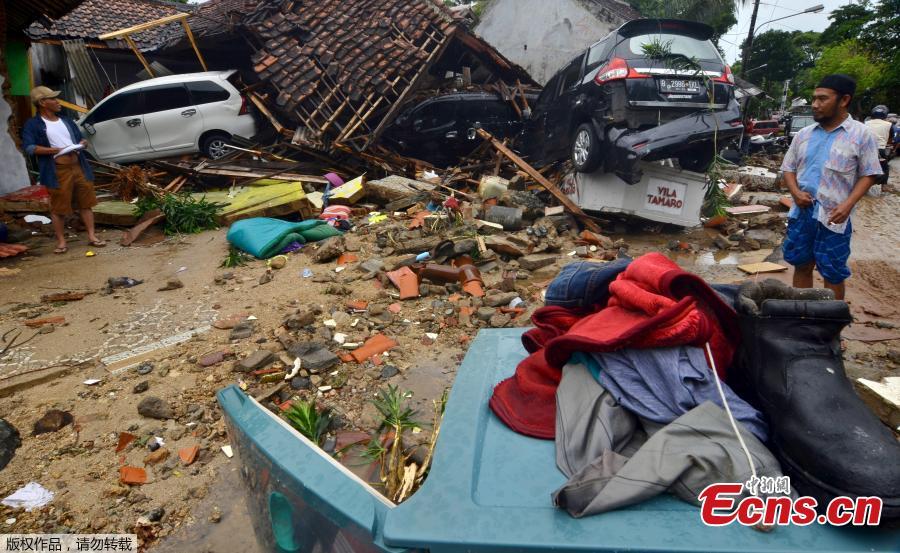 A tsunami killed at least 222 people and injured hundreds on the Indonesian islands of Java and Sumatra following an underwater landslide believed to have been caused by the erupting Anak Krakatau volcano, officials said on Sunday, Dec, 23, 2018. Hundreds of homes and other buildings were heavily damaged when the tsunami struck, almost without warning, along the rim of the Sunda Strait late on Saturday. (Photo/Agencies)