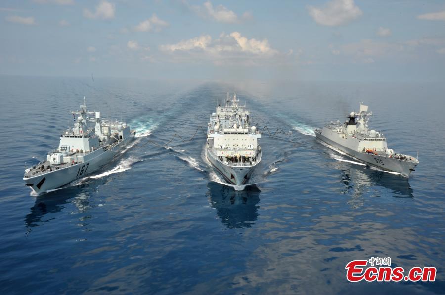 Three warships of Chinese Navy- Shenzhen, Huangshan and Weishanhu in an anti-piracy mission in August 2009. (Photo: China News Service/Cao Haihua)