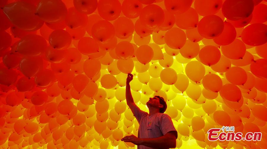 Balloons are released as part of year-end celebrations in Sao Paulo, Brazil, Dec. 28, 2018. (Photo/Agencies)
