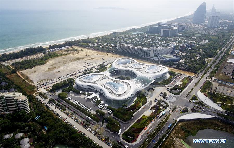 Aerial photo taken on Dec. 1, 2018 shows a view of the Sanya international duty-free shop in Sanya, south China\'s Hainan Province. The 18th Central Committee of the Communist Party of China (CPC) held the third plenary session in November, 2013. In the five years since then, China\'s reform momentum had been particularly strong as the CPC decided to advance reform in all aspects during the meeting. Since the third plenary session, Chinese President Xi Jinping has presided over at least 45 high-profile meetings on advancing reforms, during which 400 documents and 1,932 reform plans have been launched. As a result, China\'s reform has been expanded from the economic field to a broad sphere including administrative management, culture, society, ecological conservation, Party building, and the military. (Xinhua/Yang Guanyu)