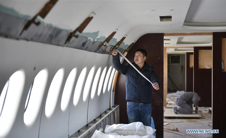 Zhu Yue builds his \