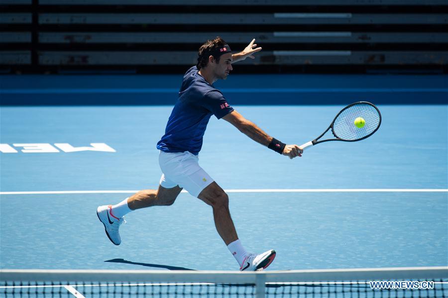 Roger Federer of Switzerland attends a training session ahead of 2019 Australian Open at Melbourne Park in Melbourne, Australia, on Jan. 8, 2019. Australian Open Tennis Tournament will take place from Jan. 14 to 27. (Xinhua/Bai Xue)