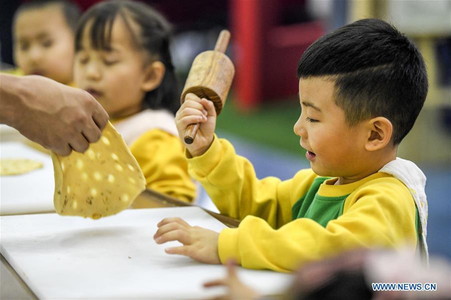 Kids experience the making of \