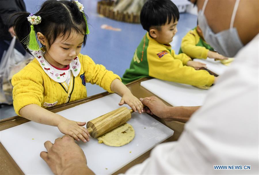 Kids experience the making of \