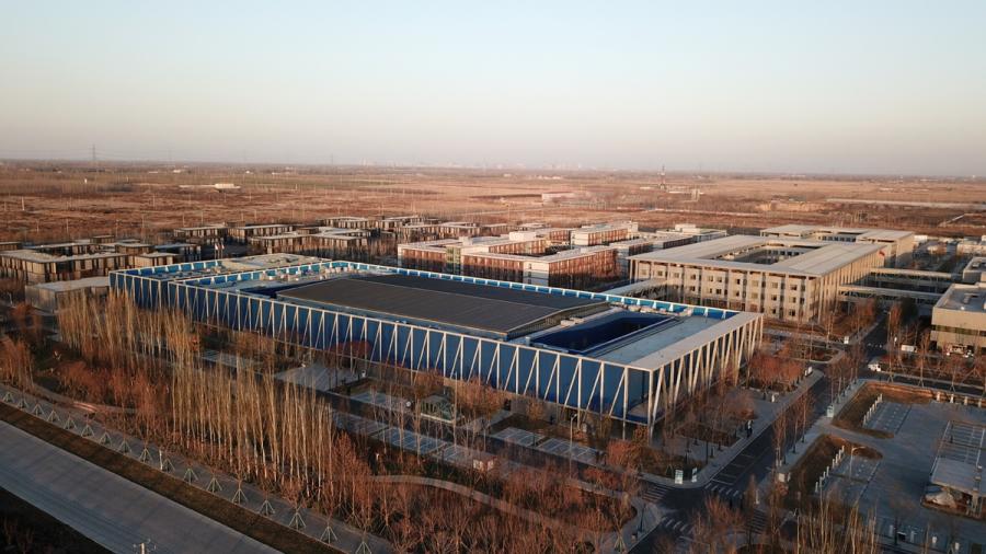 An aerial photo taken on Dec 7, 2018 shows the Xiongan public services center in Xiongan New Area, North China\'s Hebei Province. (Photo/Xinhua)

Integrating urban and rural development

Urban and rural development will be integrated, and new urbanization is stressed in the plan. Zoning and industries will be properly guided, and distinctive towns and beautiful villages will be built.