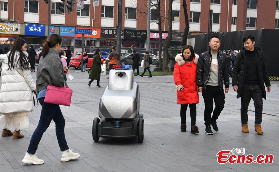 One of three robots during a safety patrol at the International Finance Square, a mega integrated complex comprising of high-end malls, office towers and serviced apartments, in Chengdu, Southwest China’s Sichuan Province, Jan. 28, 2019. (Photo: China News Service/Liu Zhongjun)