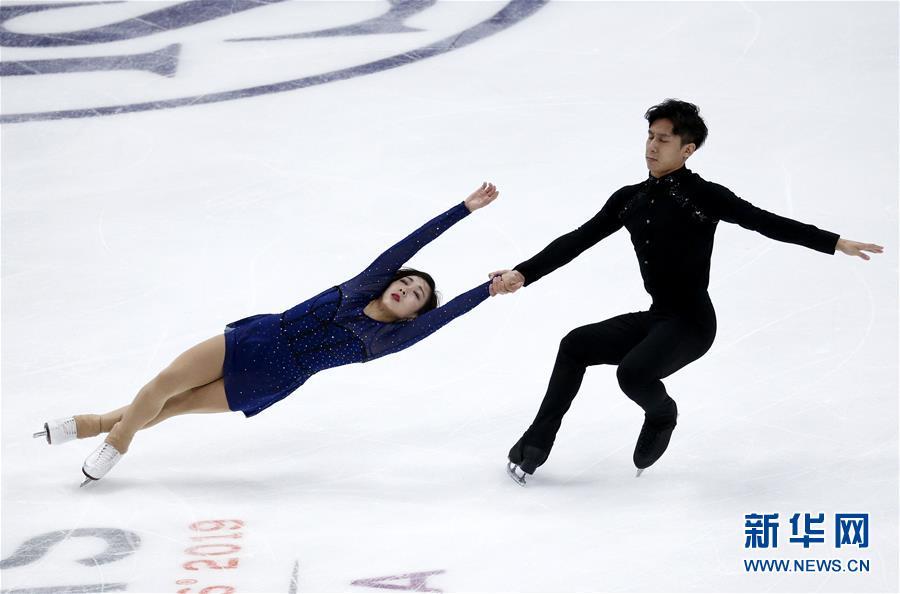 Sui Wenjing and Han Cong perform during the pairs free skate competition at the Four Continents Figure Skating Championships in Anaheim, U.S., on Feb. 9, 2019. (Photo/Xinhua)