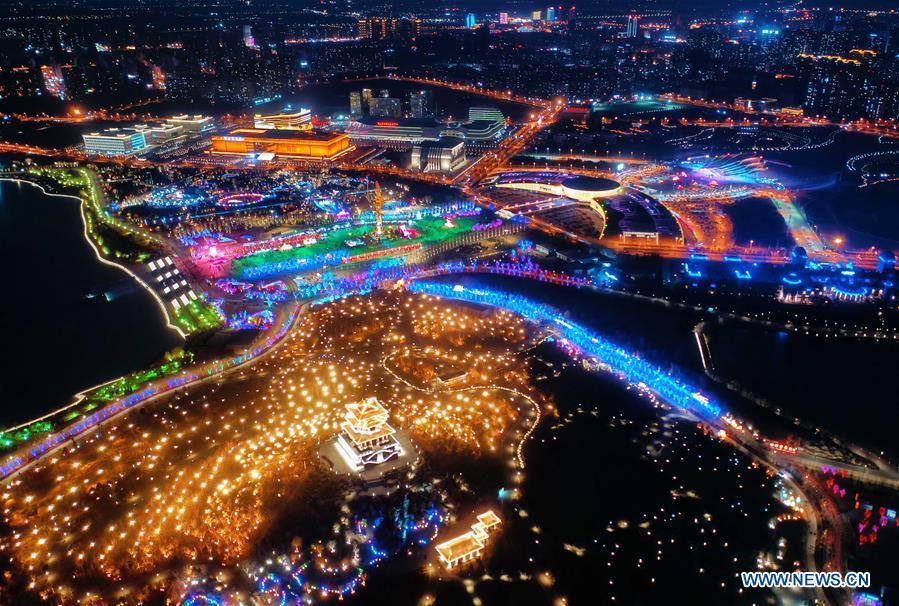 Aerial photo shows a view of the Nanhu Park in Tangshan, north China\'s Hebei Province, Feb. 15, 2019. (Xinhua/Yang Shiyao)