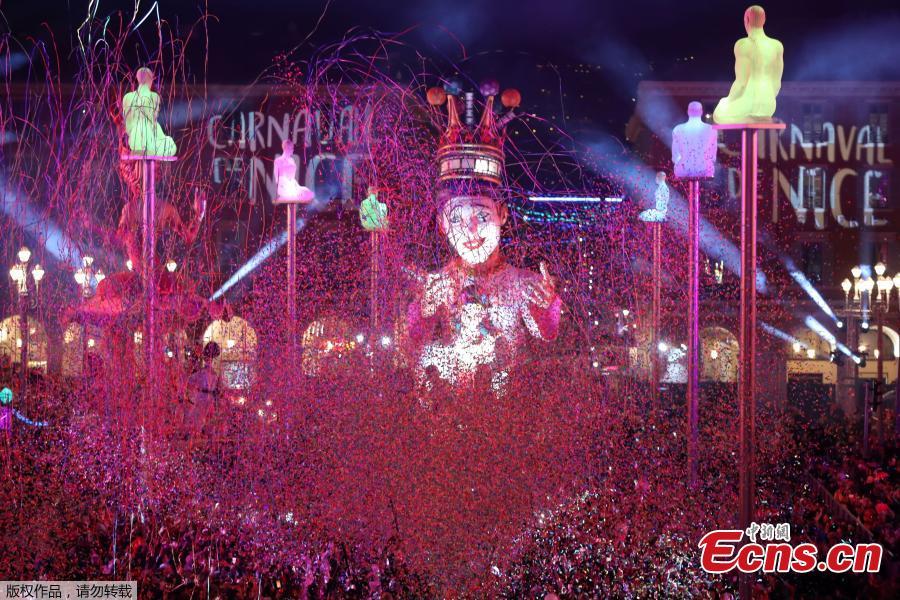 The float of the King of Carnival is paraded through the crowd during the 135th Carnival parade in Nice, France, Feb. 16, 2019. (Photo/Agencies)