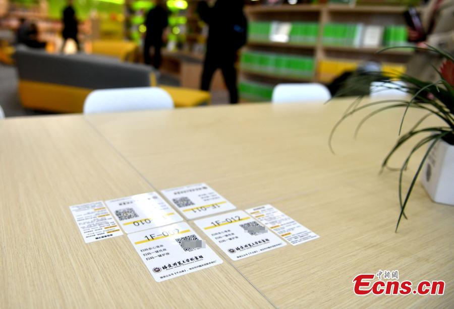 The 24-hour study room in Qishan campus of Fujian Normal University in Fuzhou City, East China\'s Fujian Province, Feb. 27, 2019. The room that never closes includes sleeping cabins and a space management system. (Photo: China News Service/Lyu Ming)