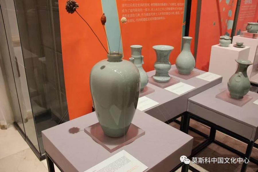 Chinese porcelain works on show at the China Cultural Center in Moscow, Feb. 27, 2019. (Photo/Chinaculture.org)
Gong Jiajia, cultural counselor of the Chinese Embassy in Russia and director of the China Cultural Center, said, \