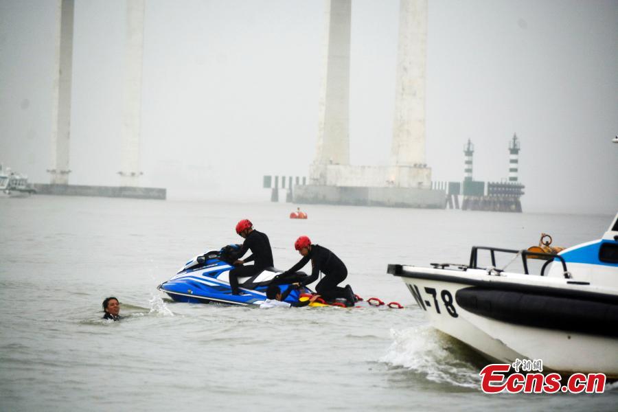 The Marine and Water Bureau and other related departments in Macao carry out a drill aimed at strengthening marine response capabilities in the event of an emergency, March 6, 2019. For the first time, a drone was used to assist search and rescue in the one-and-a-half-hour drill. (Photo: China News Service/Zhong Xin)