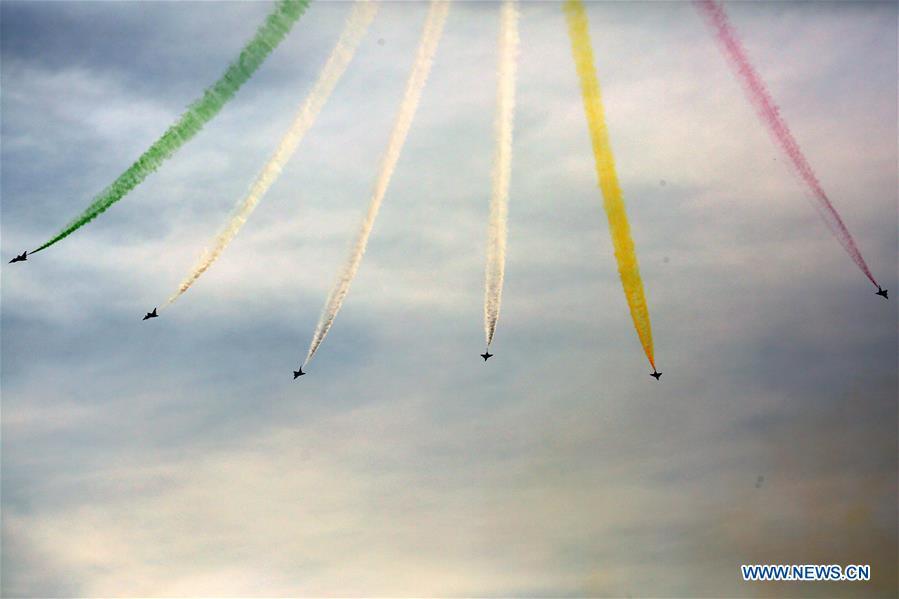 J-10 fighter jets of China\'s Bayi Aerobatic Team perform during the rehearsal of the Pakistan National Day army parade in Islamabad, capital of Pakistan, March 18, 2019. Pakistan National Day, also known as Pakistan Resolution Day or Republic Day, is celebrated annually on March 23. (Xinhua/Ahmad Kamal)